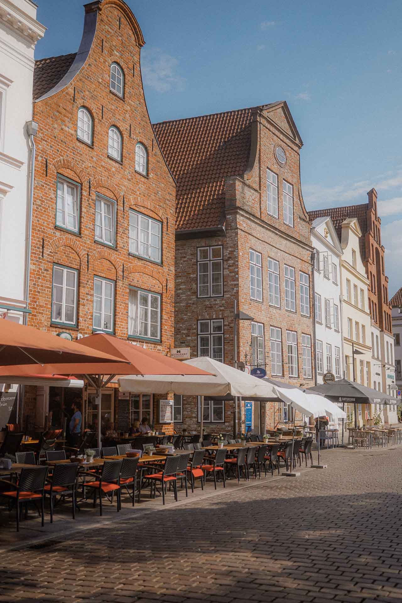 Anne Krämer, Hochzeitsfotograf Lübeck fotografiert eine Hochzeit in Lübeck.