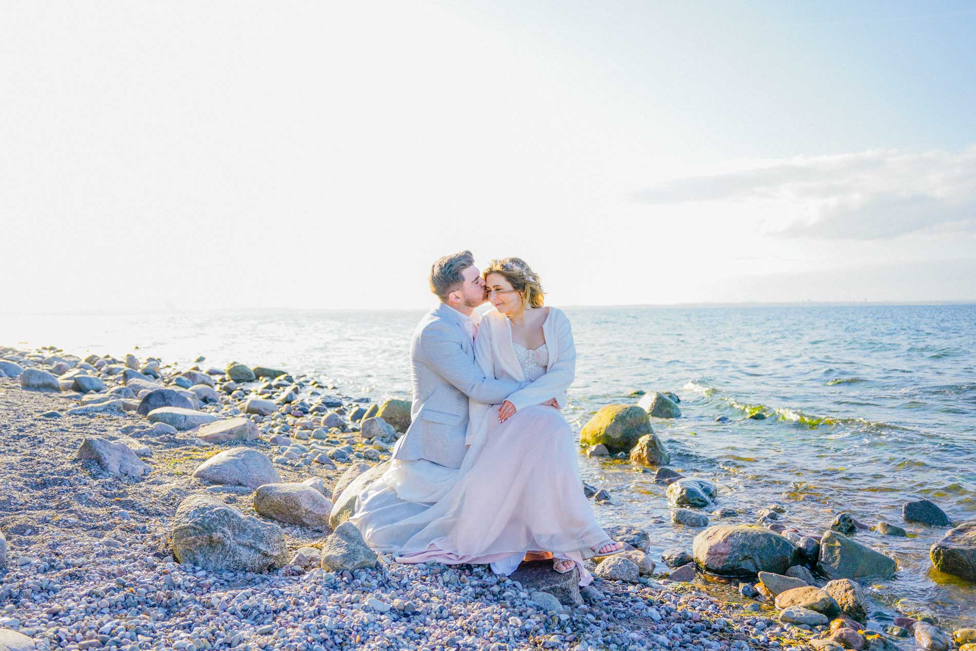 Anne Krämer, Hochzeitsfotograf Lübeck fotografiert eine Hochzeit in Lübeck.