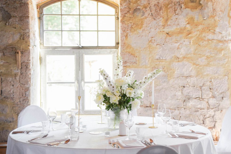 Emphatische Hochzeitsfotografie Luebeck von Anne Krämer als professionelle Fotografin / professioneller Fotograf für natürliche Hochzeiten in Luebeck, Hamburg und ganz Schleswig Holstein.