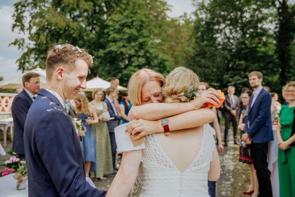 Emphatische Hochzeitsfotografie Luebeck von Anne Krämer mit langjähriger Erfahrung als Fotograf für Hochzeiten in Luebeck, Hamburg und ganz Schleswig Holstein.