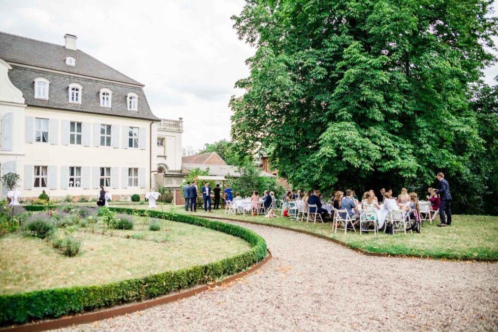 Emphatische Hochzeitsfotografie Luebeck von Anne Krämer mit langjähriger Erfahrung als Fotograf für Hochzeiten in Luebeck, Hamburg und ganz Schleswig Holstein.