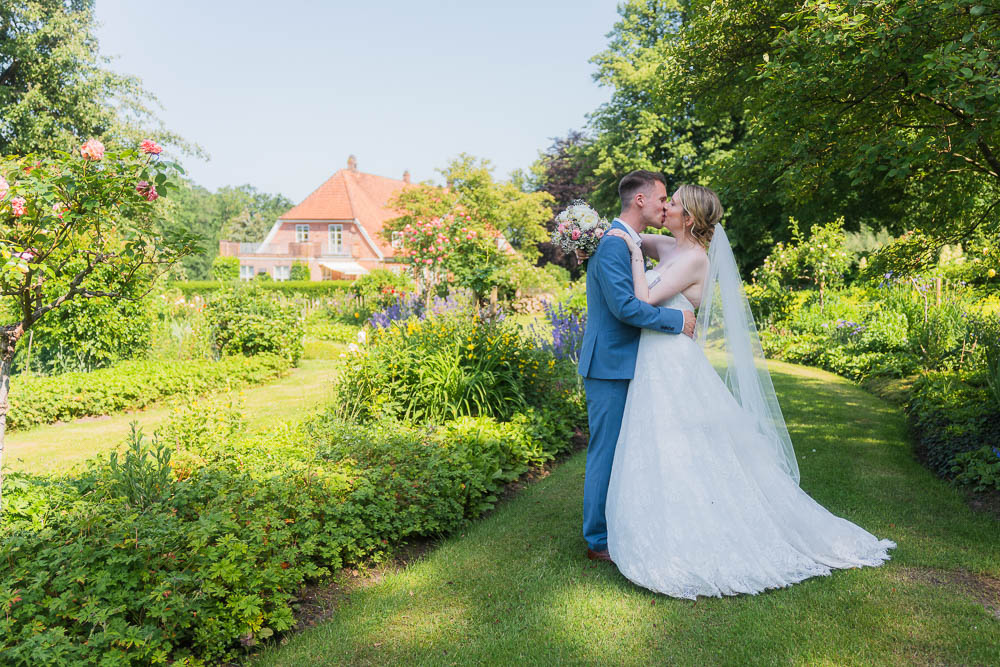 Hochzeitsfotograf Hamburg hochzeitsfotograf Luebeck Schleswig Holstein Fotografin Anne Kraemer 66 &bull; Hochzeitsfotograf Hamburg,Hochzeitsfotografin Hamburg,Hochzeitsfotografie Hamburg,Hochzeit Fotograf Hamburg