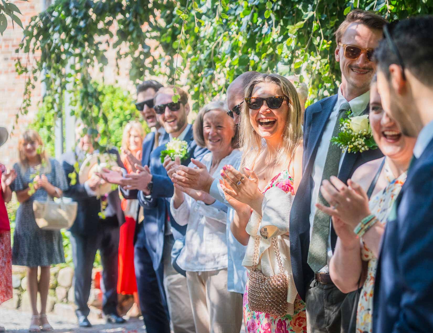 Hochzeitsfotograf Lübeck dokumentiert echte Liebe und ungestellte Momente während einer Hochzeit in Lübeck
