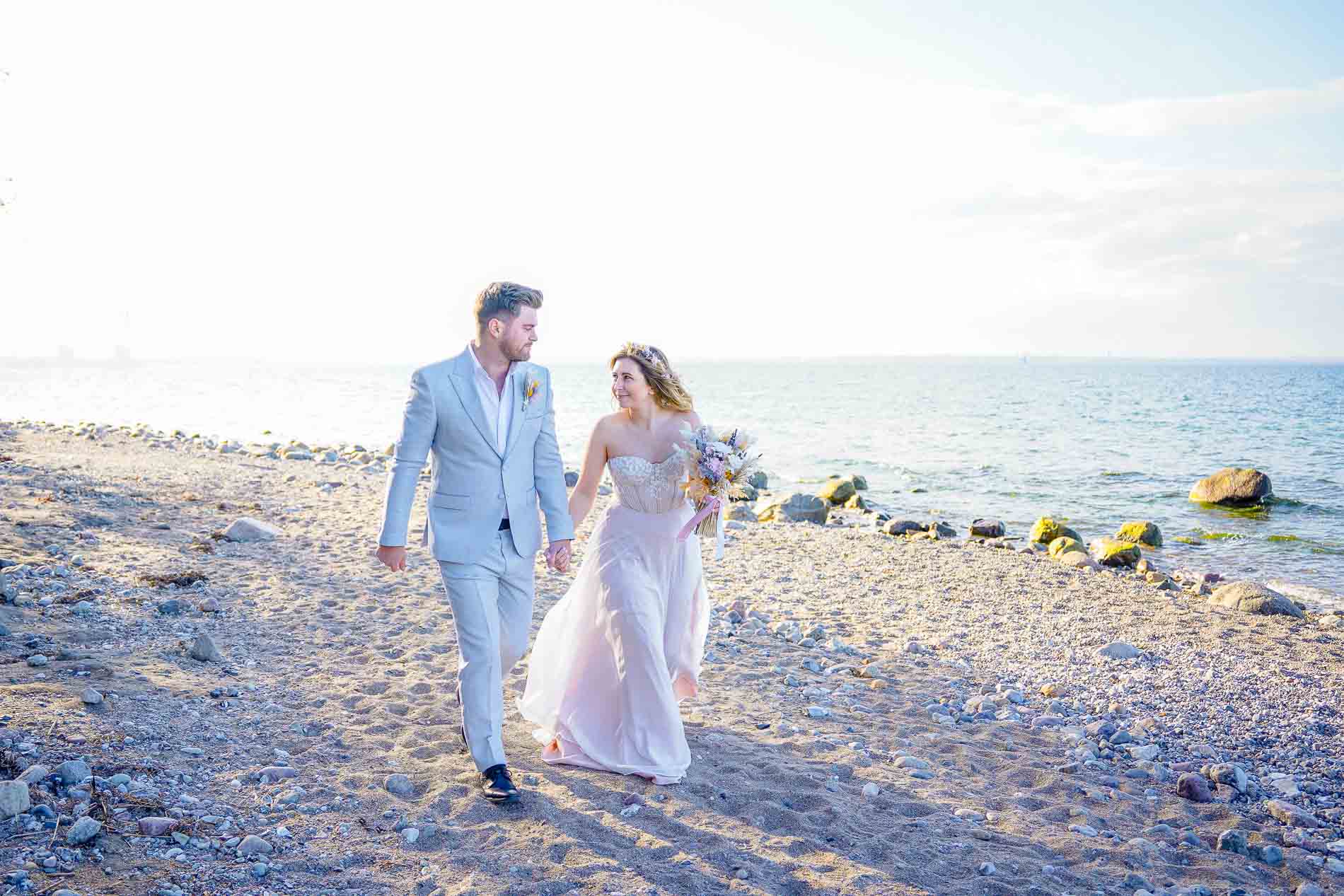 Hochzeitsfotograf Luebeck hochzeitsfotograf Hamburg Schleswig Holstein Fotografin Anne Kraemer 55 &bull; Hochzeitsfotograf Lübeck,Hochzeitsfotograf Hamburg,Hochzeitsfotograf Schleswig-Holstein,Hochzeitsfotografin Lübeck