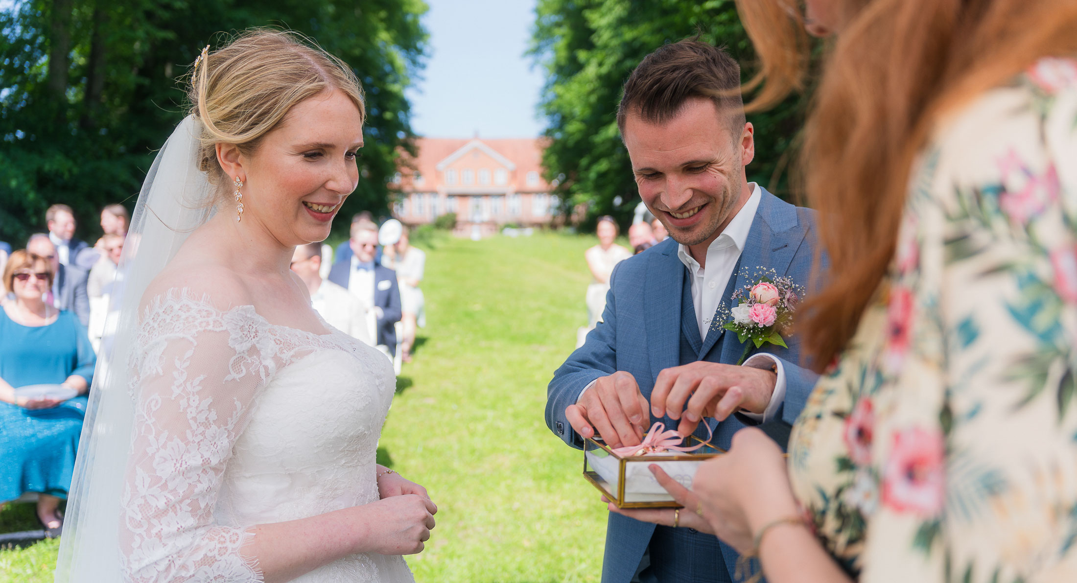 Hochzeitsfotograf Bad Segeberg Hochzeit Fotografin Anne Kraemer 77 &bull; Hochzeitsfotograf Bad Segeberg