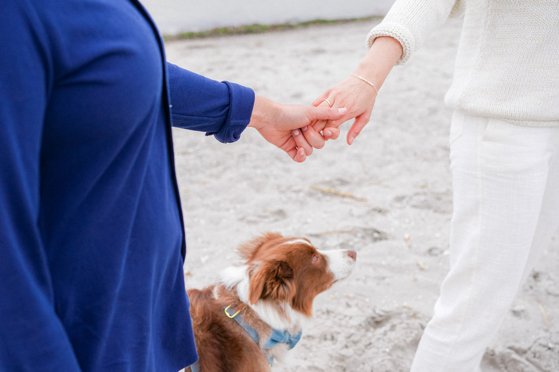 Brautpaarshooting Hamburg Orte Fotolocations Hochzeit Hochzeitsfotograf Anne Kraemer 34 &bull; Brautpaarshooting Hamburg Orte,Hochzeitsfotos Hamburg Location,Paarshooting Hamburg Hochzeit,beste Orte Hochzeitsfotos Hamburg,Hochzeitsbilder Hamburg Locations,natürliche Hochzeitsfotos Hamburg,Elbstrand Hochzeitsfotos Hamburg