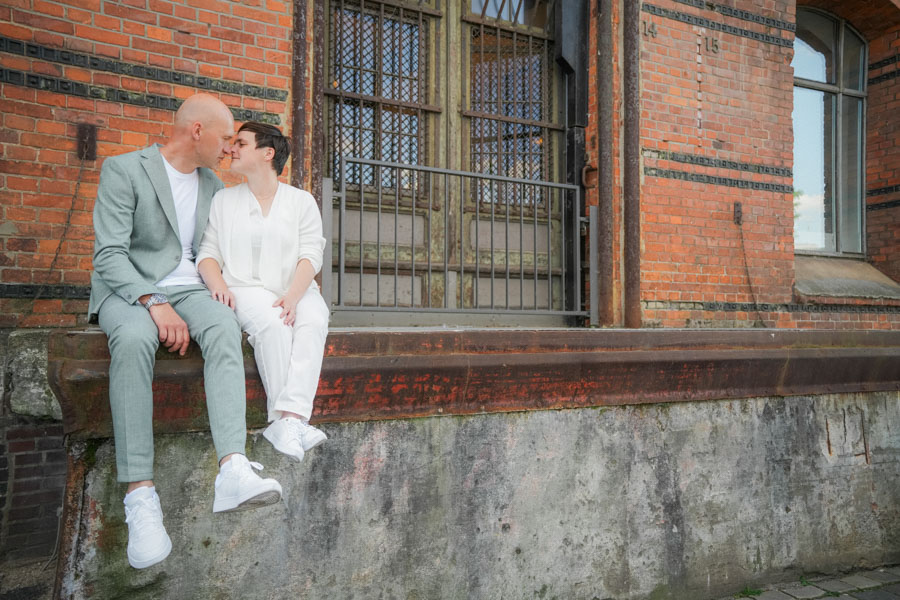 Emotionale Nähe zwischen Braut und Bräutigam