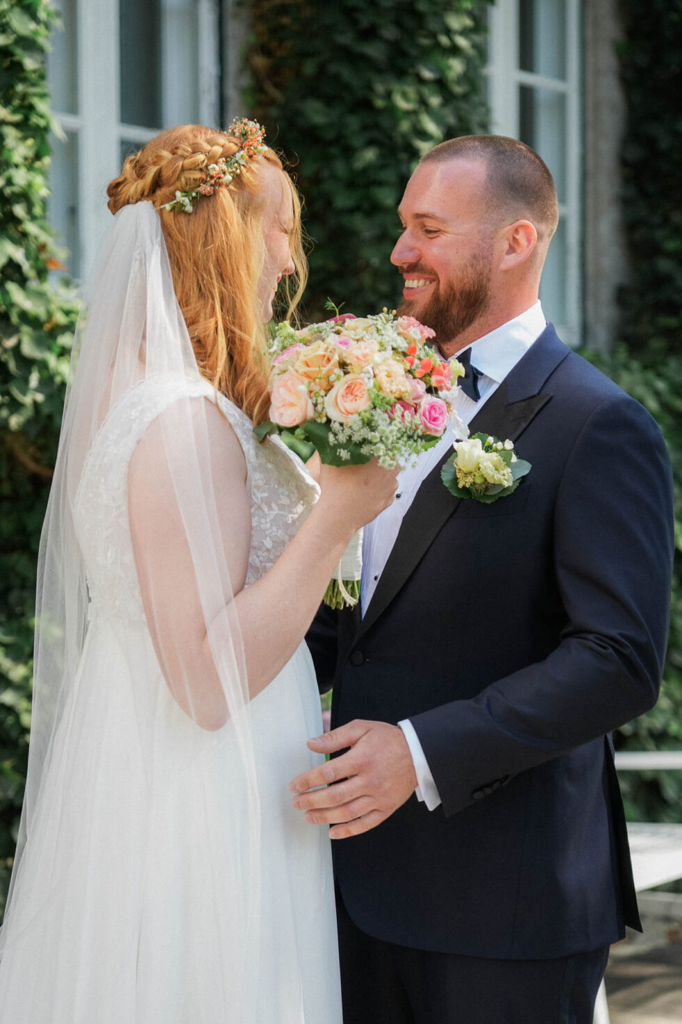 First Look Brautpaar Lübeck Altstadt intime Momente