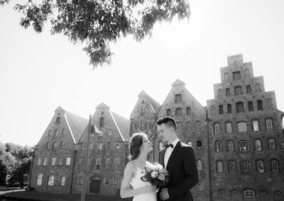Melanie & Lukas – Standesamtliche Hochzeit Lübeck – Lindsche Villa